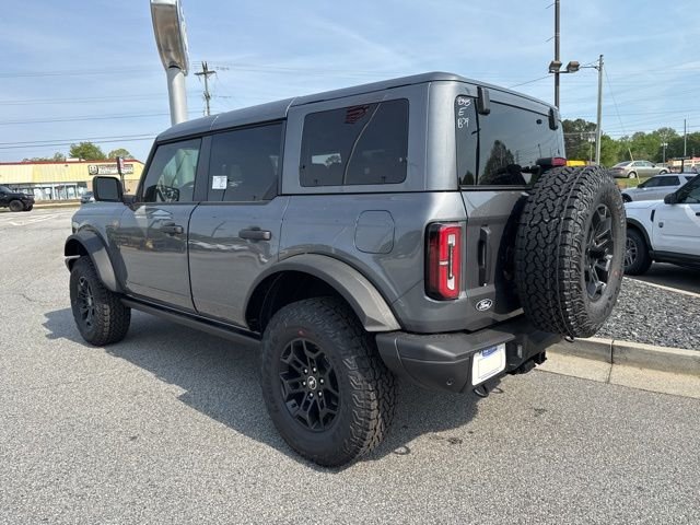 New 2026 Carbonized Gray Metallic Ford Badlands image 8