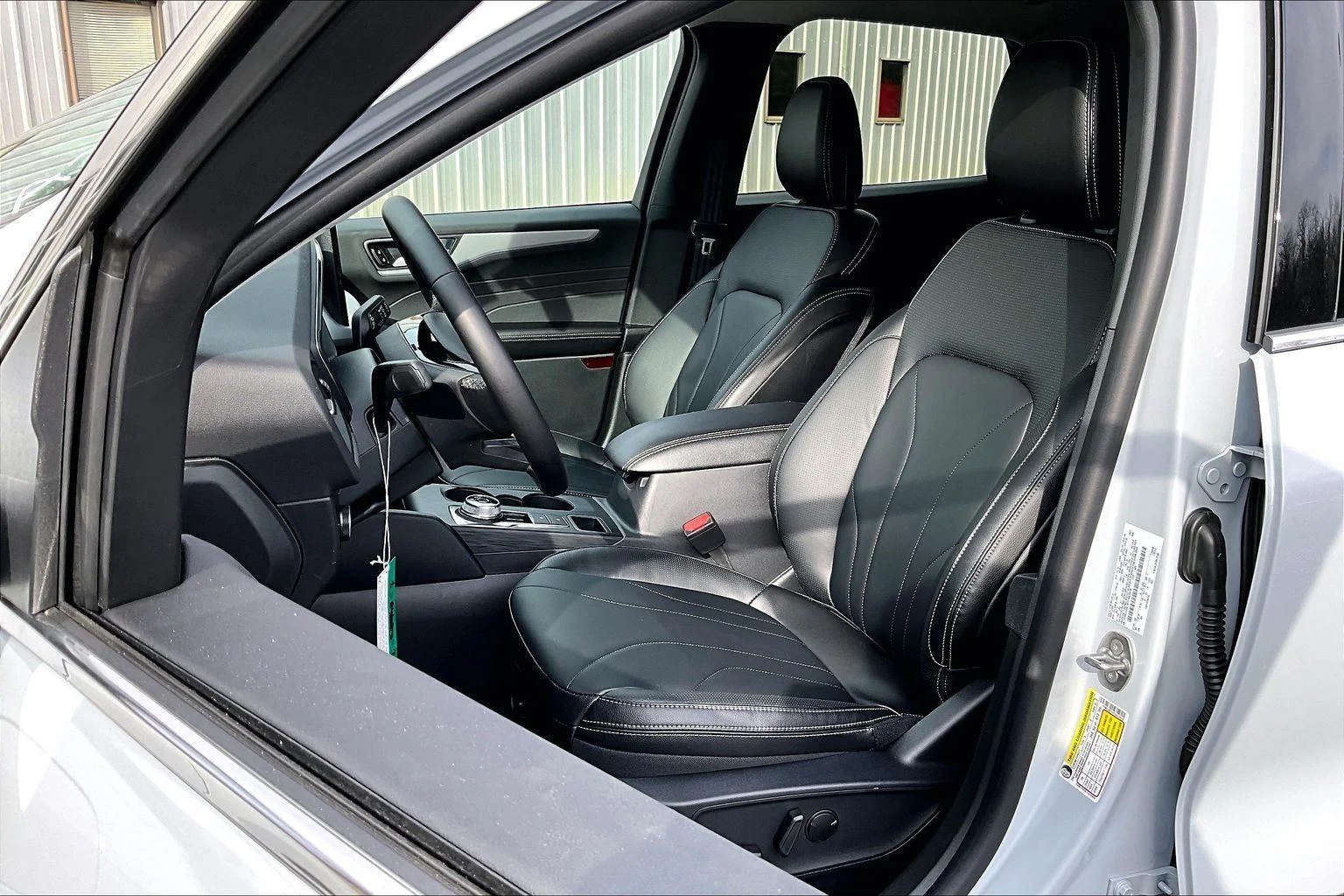 New 2026 Space Silver Metallic Ford PHEV image 9