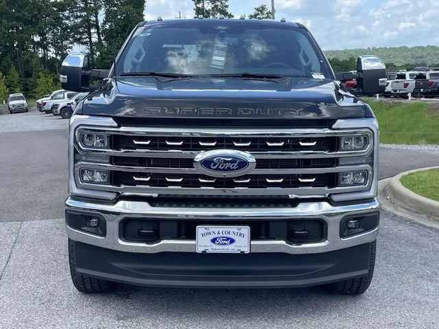 New 2026 Agate Black Metallic Ford F-250® Lariat® image 14