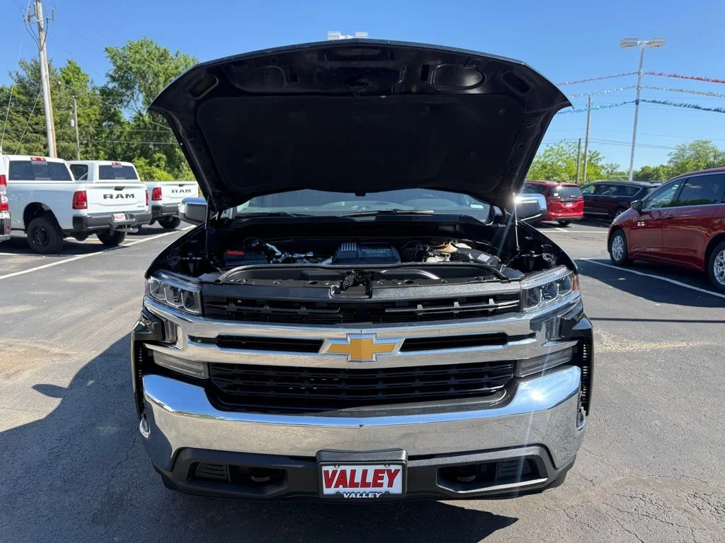 Used 2020 Black Chevrolet LT image 56