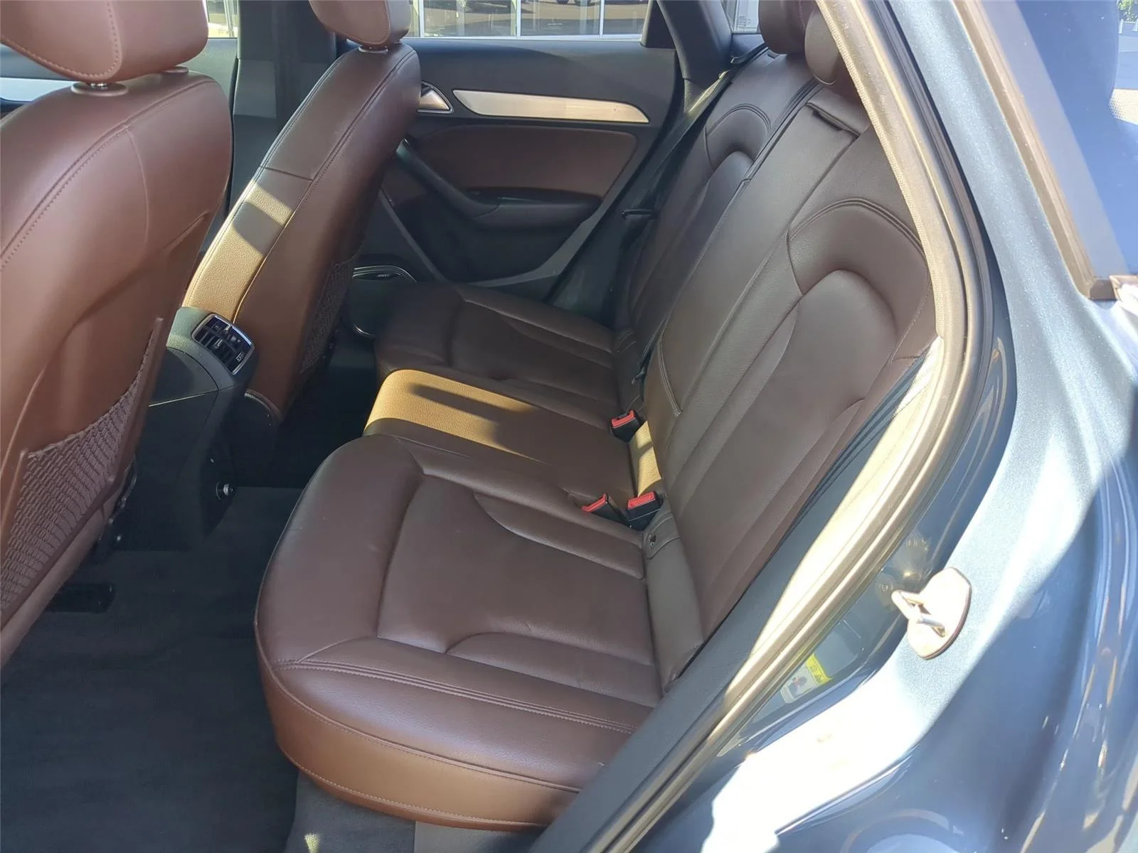 Used 2018 Utopia Blue Metallic Audi Premium Plus image 31