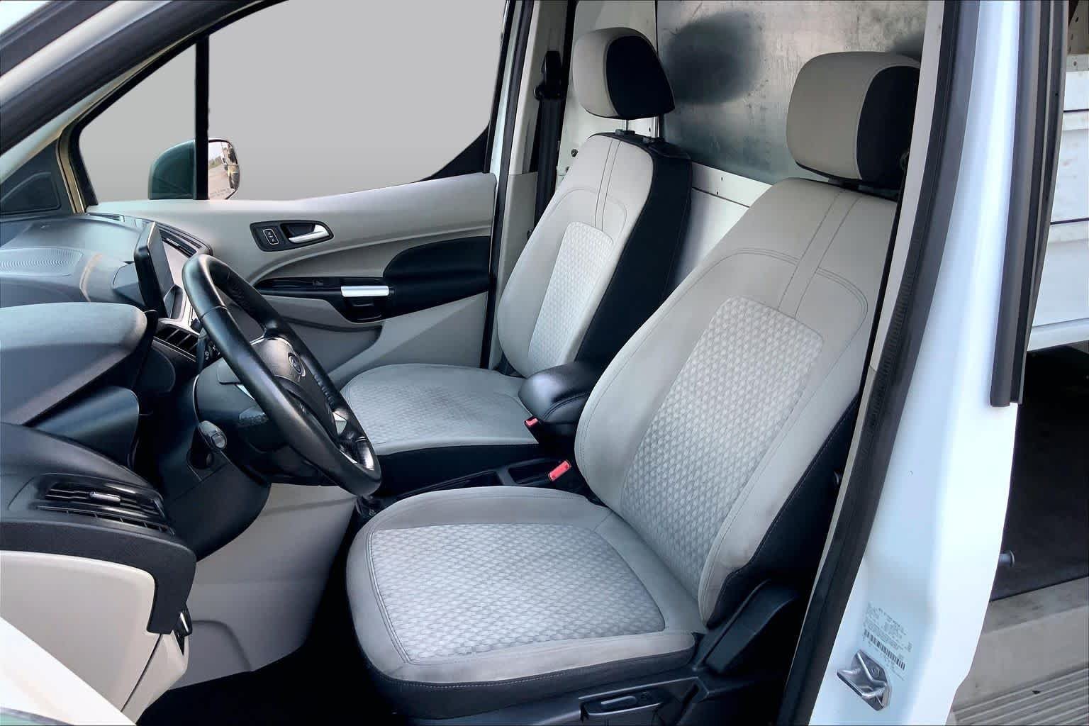 Used 2023 Frozen White Ford XLT image 8