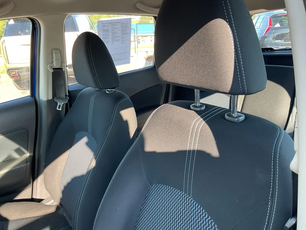 Used 2016 Metallic Blue Nissan SV image 14