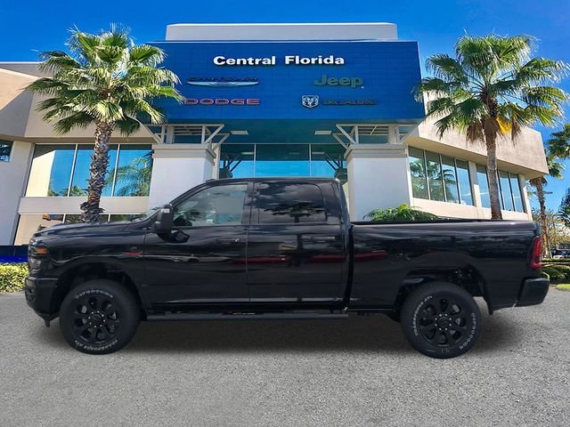 New 2026 Diamond Black Crystal Pearl-Coat Exterior Paint RAM Tradesman image 8