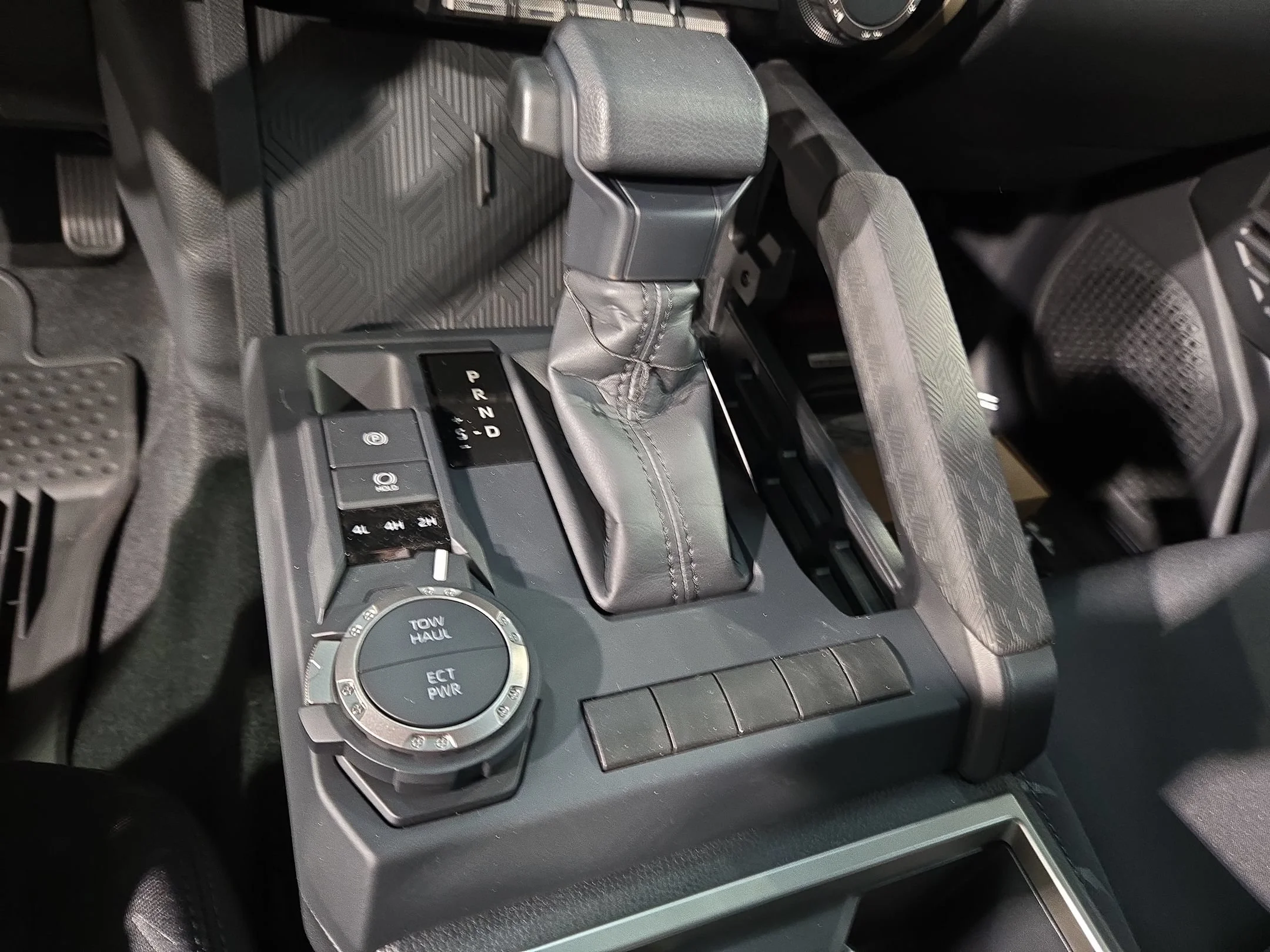 New 2026 Celestial Silver Metallic Toyota SR5 image 21