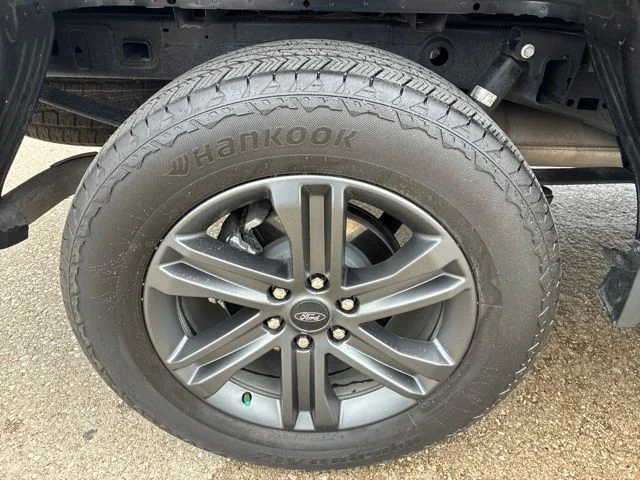Certified Used 2023 Agate Black Metallic Ford XLT image 16