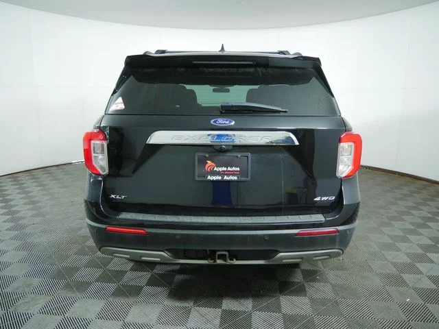 Certified Used 2021 Black Ford XLT image 8