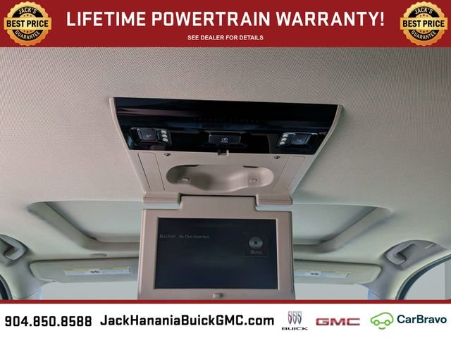Used 2016 White GMC SLT image 14