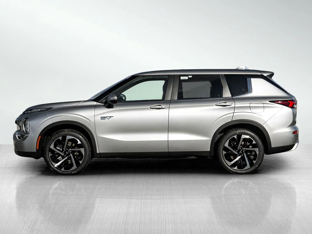 New 2025 Alloy Silver Metallic Mitsubishi SE image 4