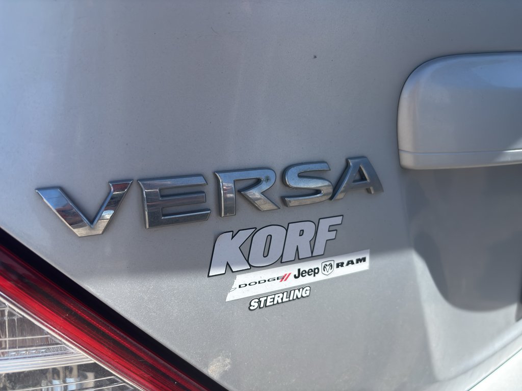 Used 2016 Brilliant Silver Nissan SV image 5