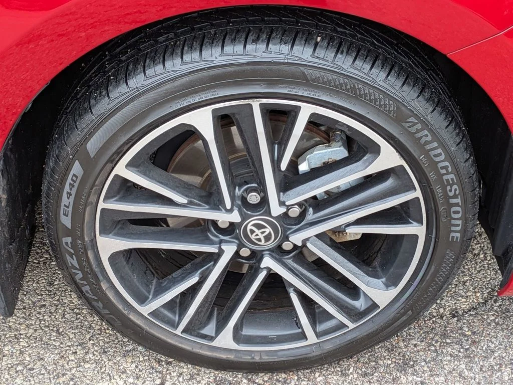 Used 2025 Red Toyota XLE image 9