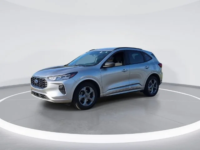 Used 2023 Silver Ford ST-Line image 4