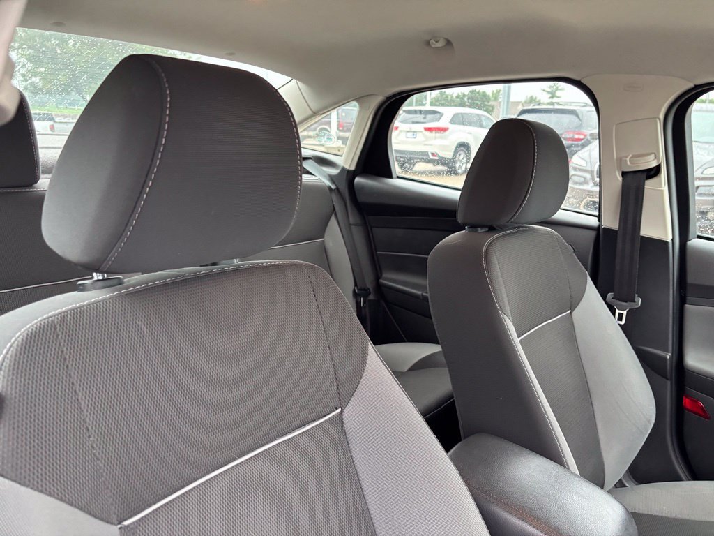 Used 2013 Tuxedo Black Ford SE image 17
