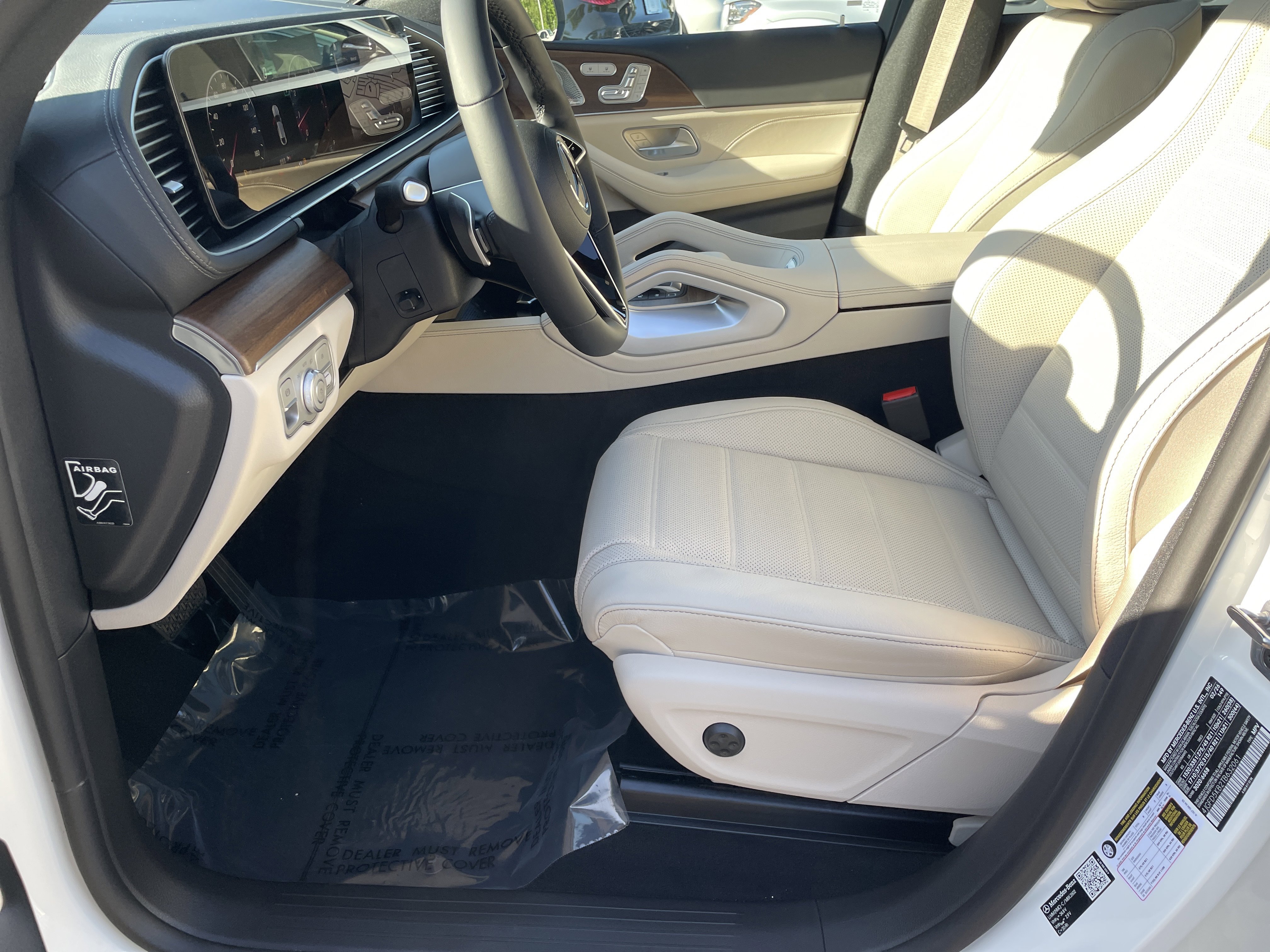 New 2026 Polar White Mercedes-Benz GLE 450 4MATIC® Coupe image 18
