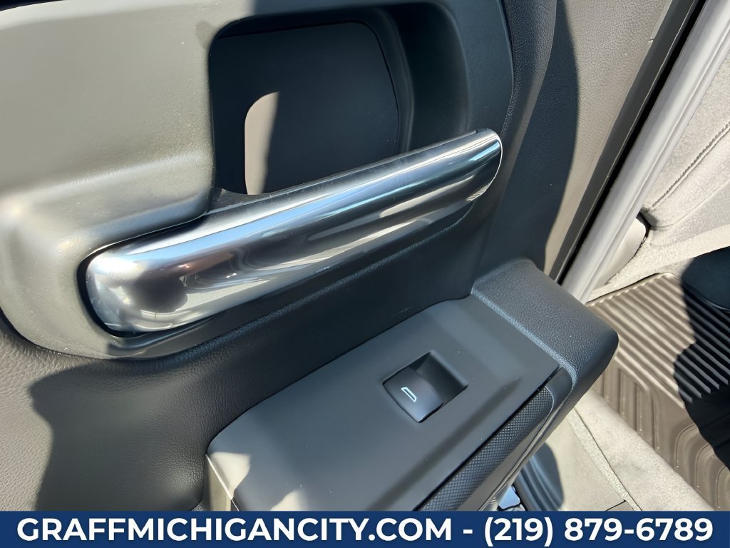 2026 Chevrolet Silverado 1500 Custom - Photo 21