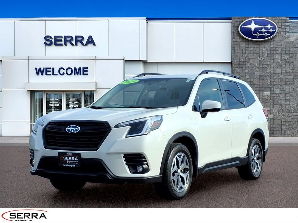 2024 Subaru Forester Premium's photo