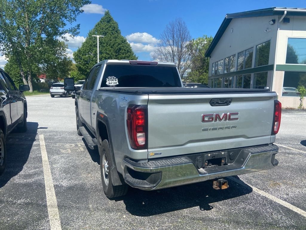 Used 2022 Quicksilver Metallic GMC Pro image 4