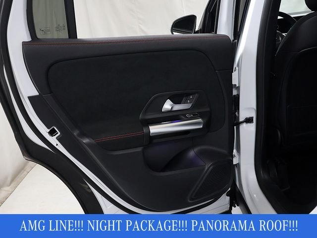 Used 2023 Digital White Metallic Mercedes-Benz GLA 250 image 26
