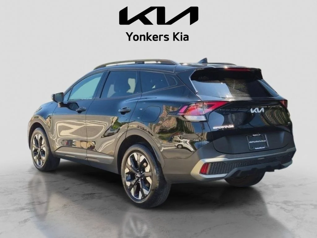 Used 2023 Black Kia X-Line image 10