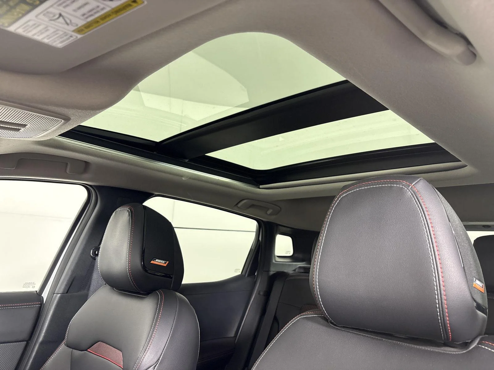 Used 2025 Aspen White Tricoat Nissan SR image 8