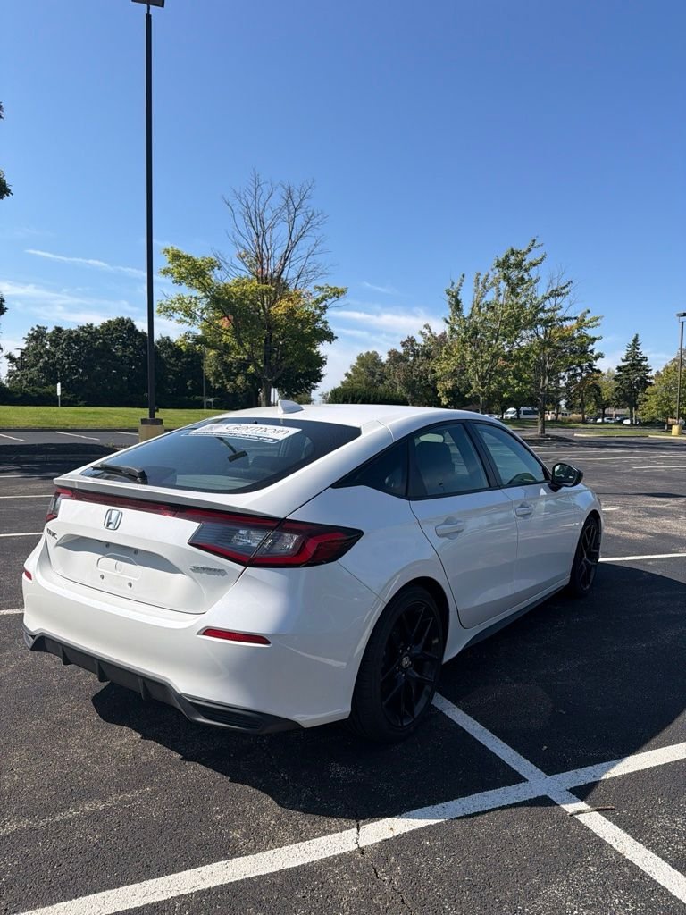 Certified Used 2025 Platinum White Pearl Honda Sport image 6