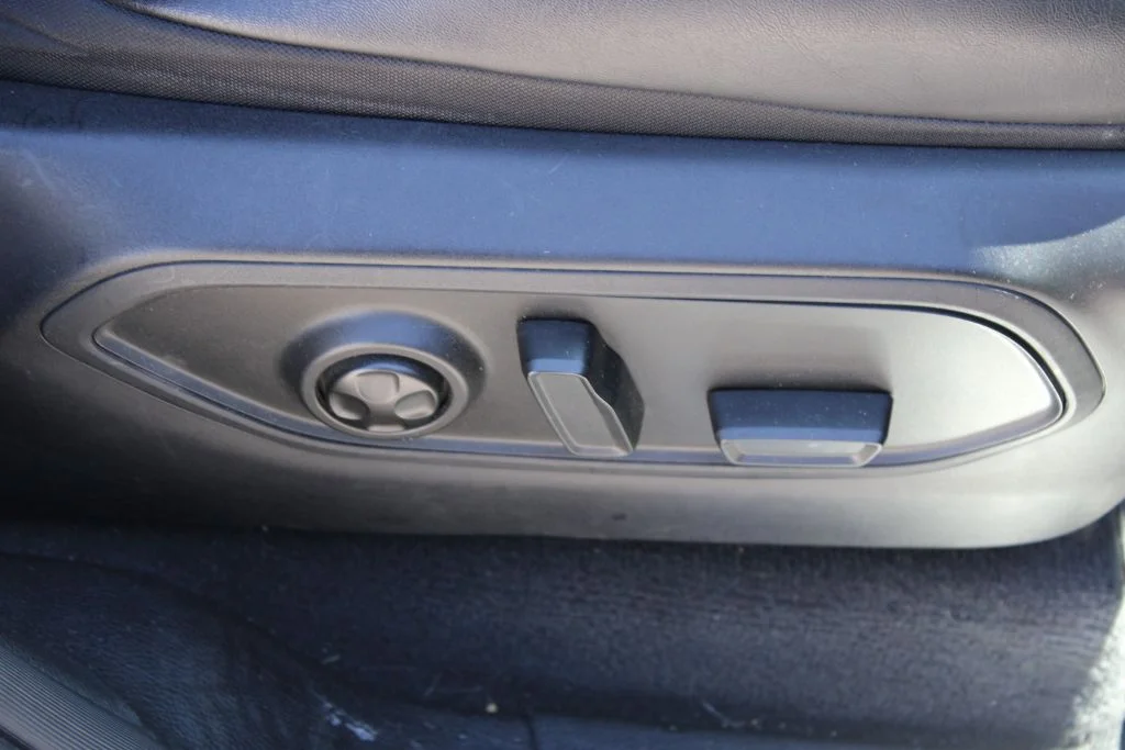Used 2021 Silver Jeep Overland image 14
