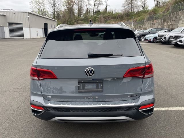 Certified Used 2023 Gray Volkswagen 1.5T SE image 6