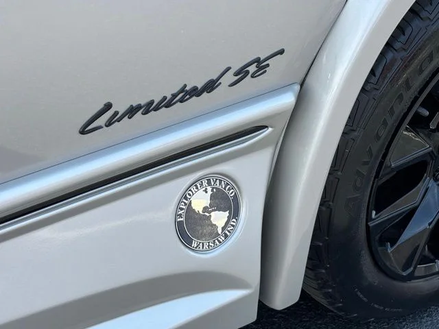 Used 2022 Quicksilver Metallic GMC Explorer Limited SE image 53