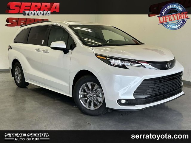 2026 Toyota Sienna XLE