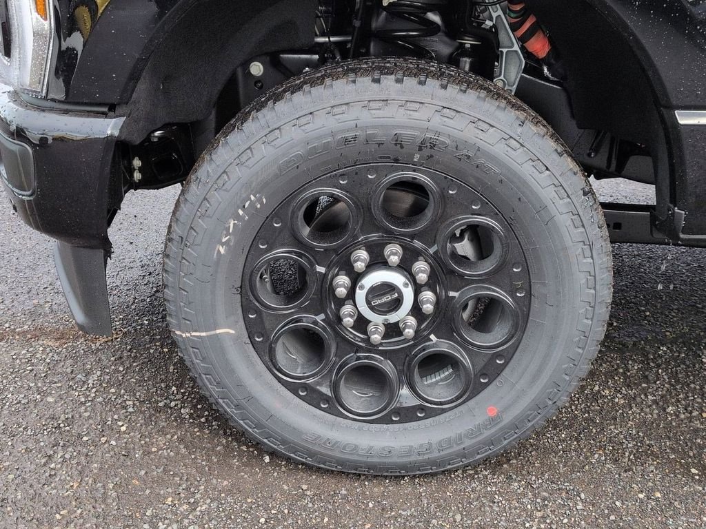 New 2026 Agate Black Metallic Ford F-350® Lariat® image 69