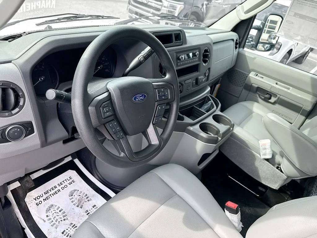 New 2026 Oxford White Ford E-450 DRW image 9