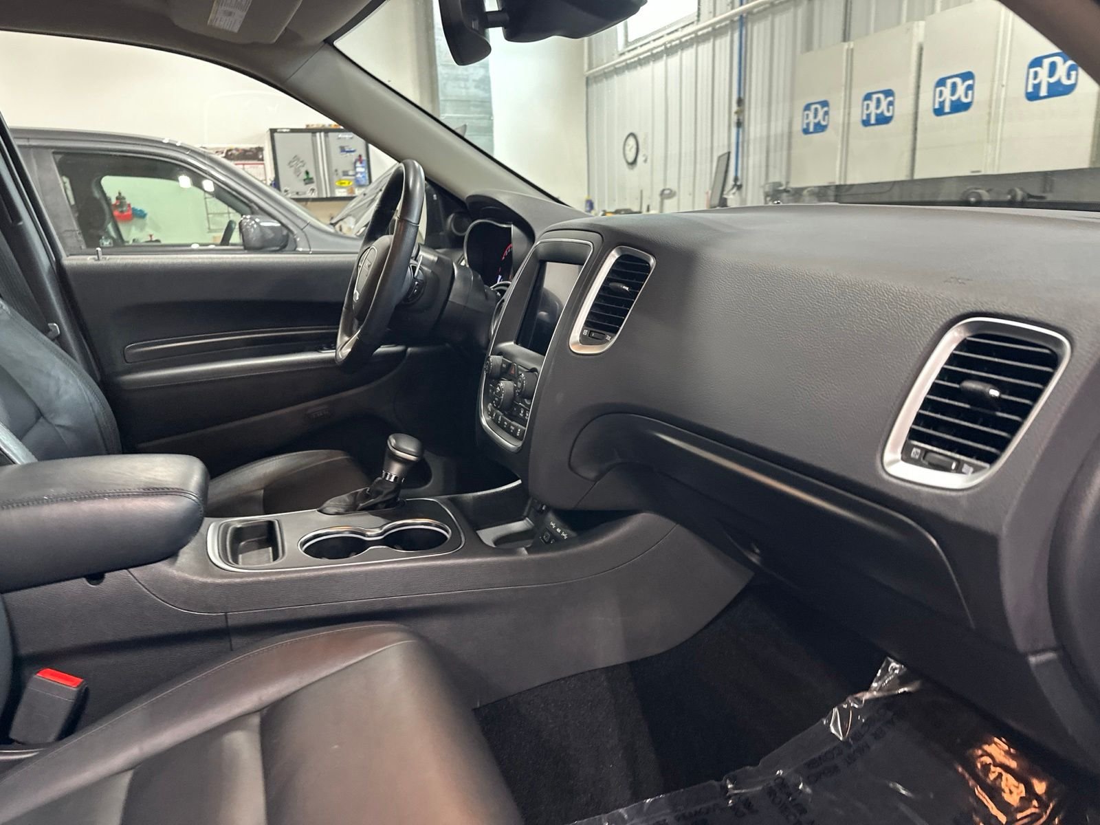 Used 2019 Black Dodge Citadel image 39