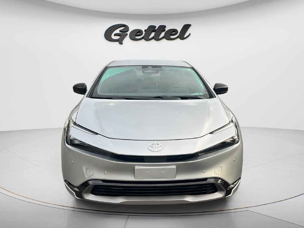 2026 Toyota Prius XLE - Photo 2