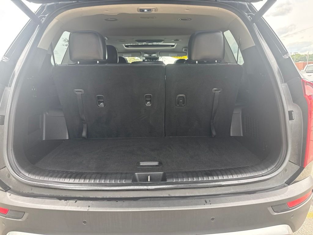 Used 2021 Ebony Black Kia EX image 22