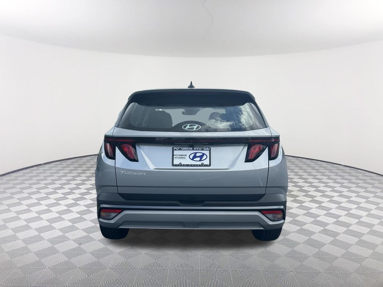 New 2026 Shimmering Silver Hyundai SE image 6