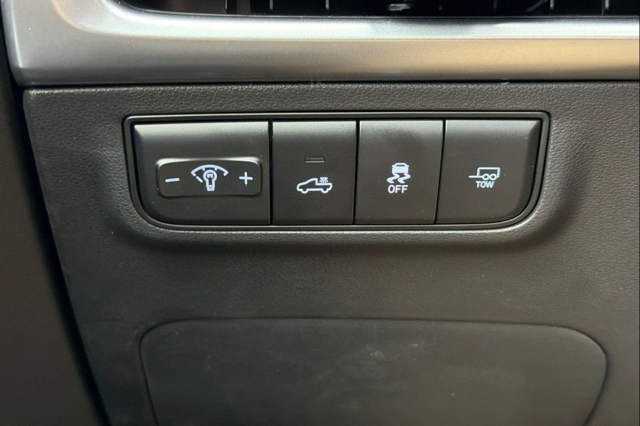 2026 Hyundai Santa Cruz Limited - Photo 36
