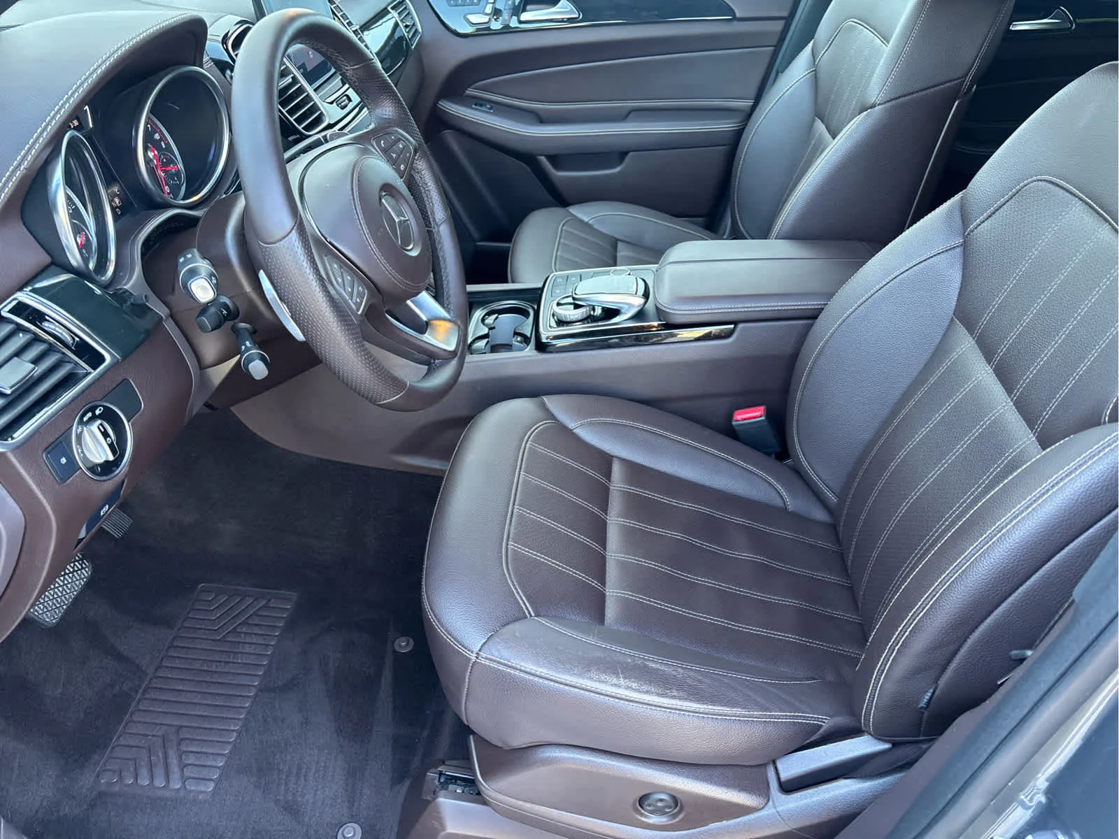 Used 2019  Mercedes-Benz GLS 450 image 11