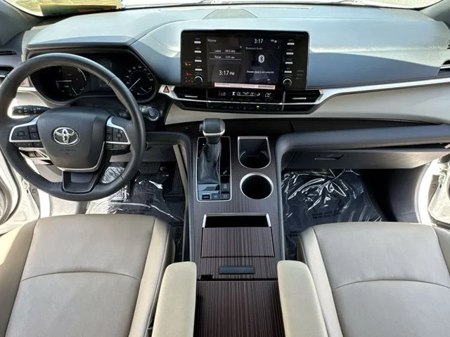 Used 2024 Beige Toyota XLE image 9