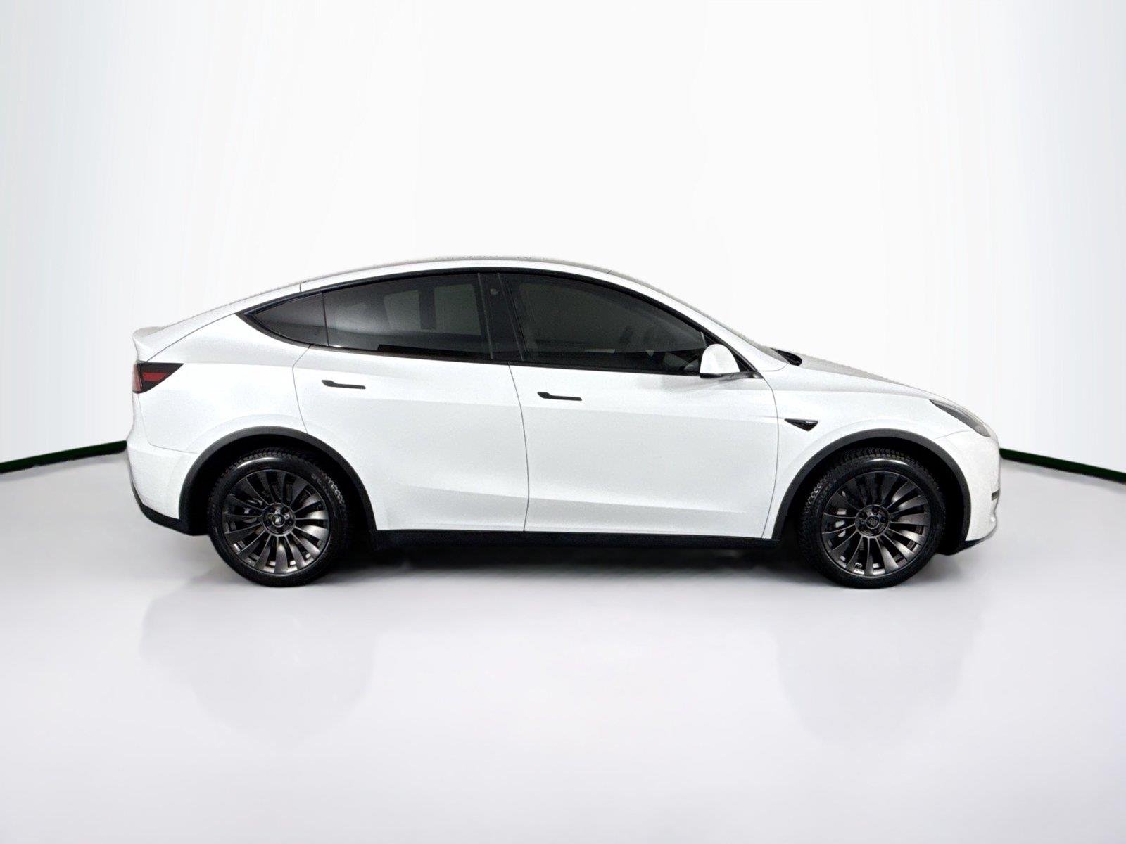 Used 2023 Pearl White Multi-Coat Tesla Long Range image 11