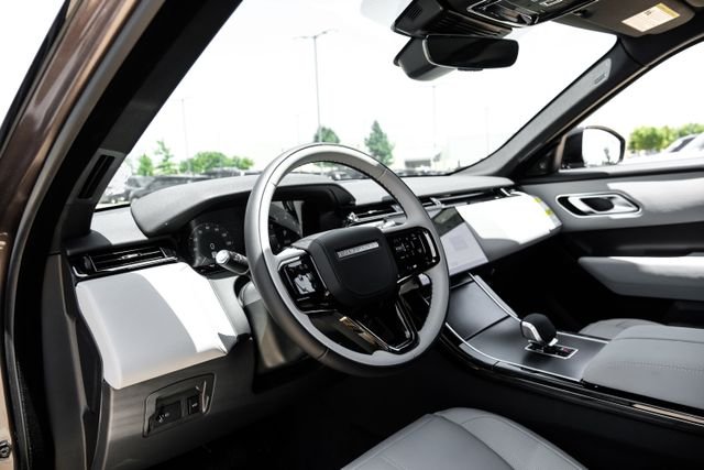 New 2026  Land Rover S image 3