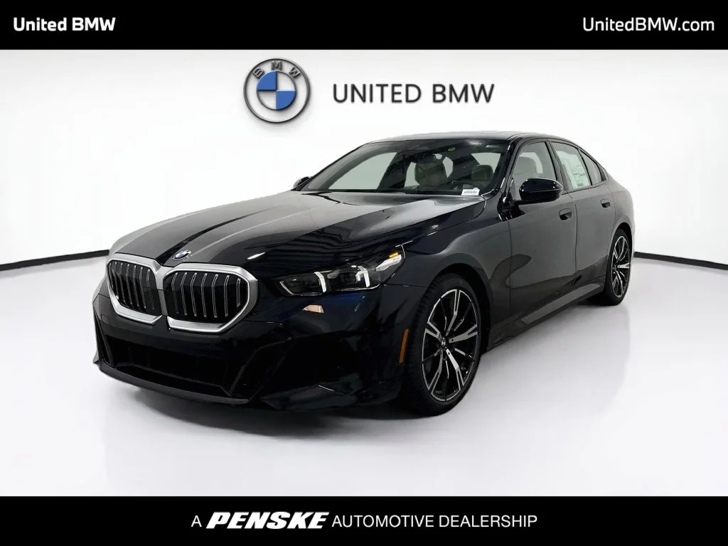 New 2027 Carbon Black Metallic BMW 540i xDrive image 1