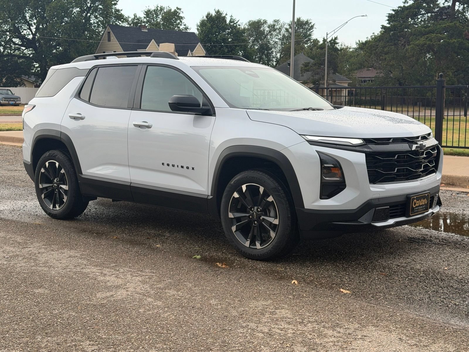 New 2027 Polar White Tricoat Chevrolet RS image 2