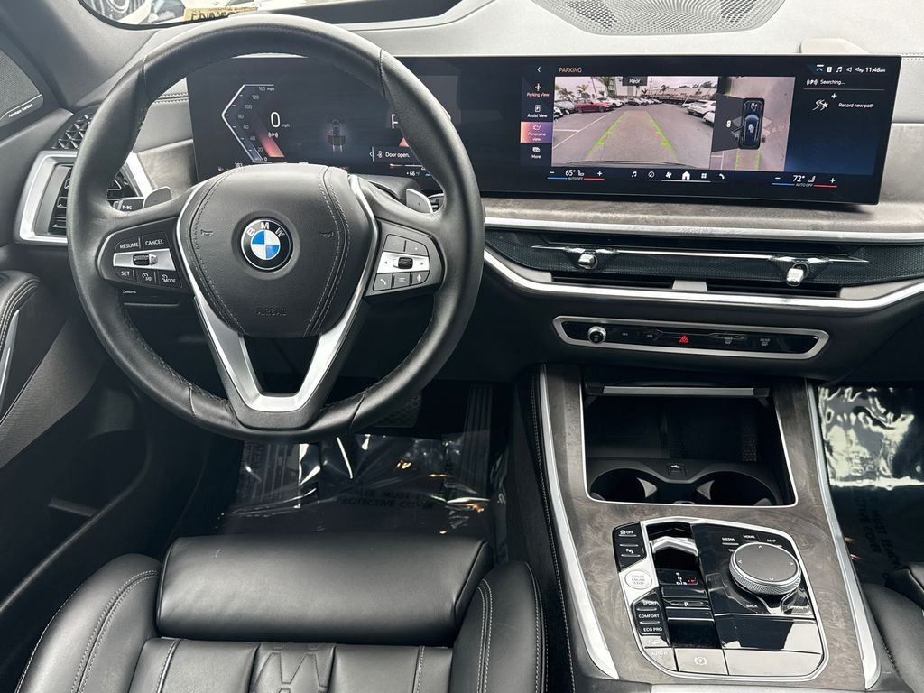 Used 2026 Black BMW xDrive40i image 20