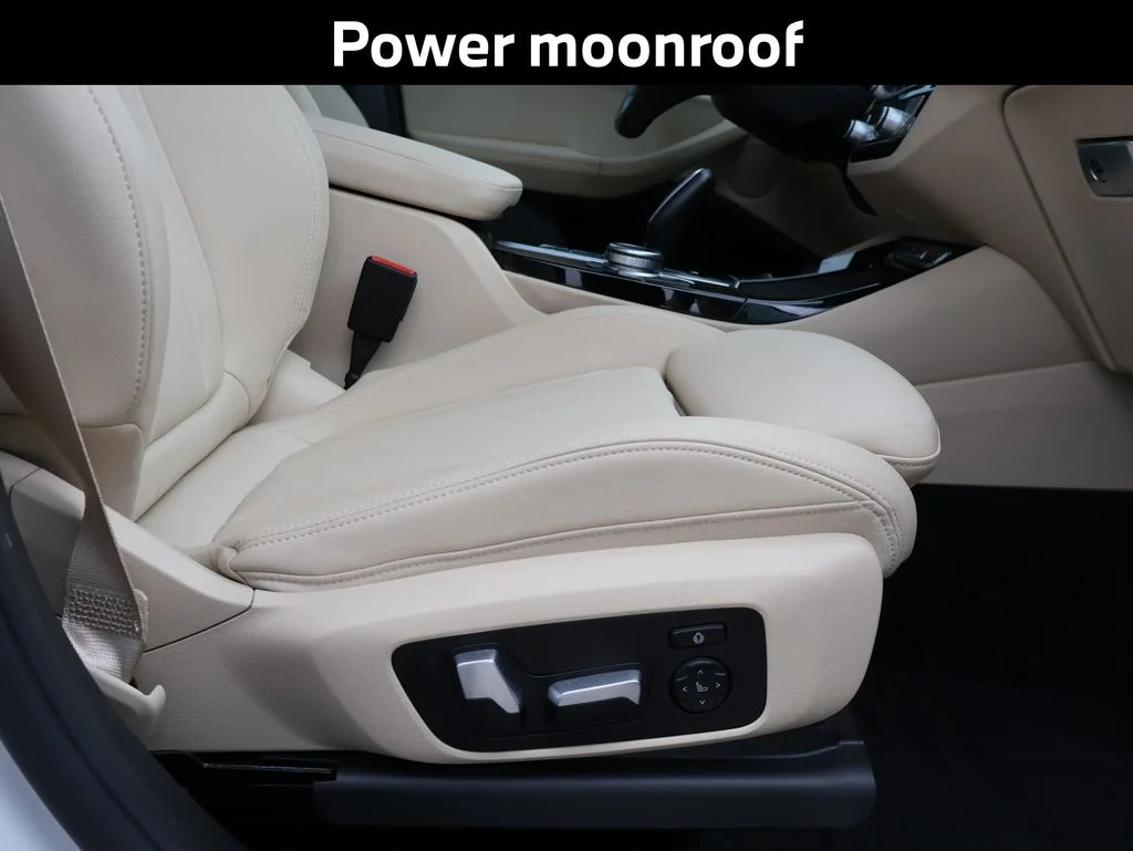 Used 2021 Alpine White BMW M40i image 13