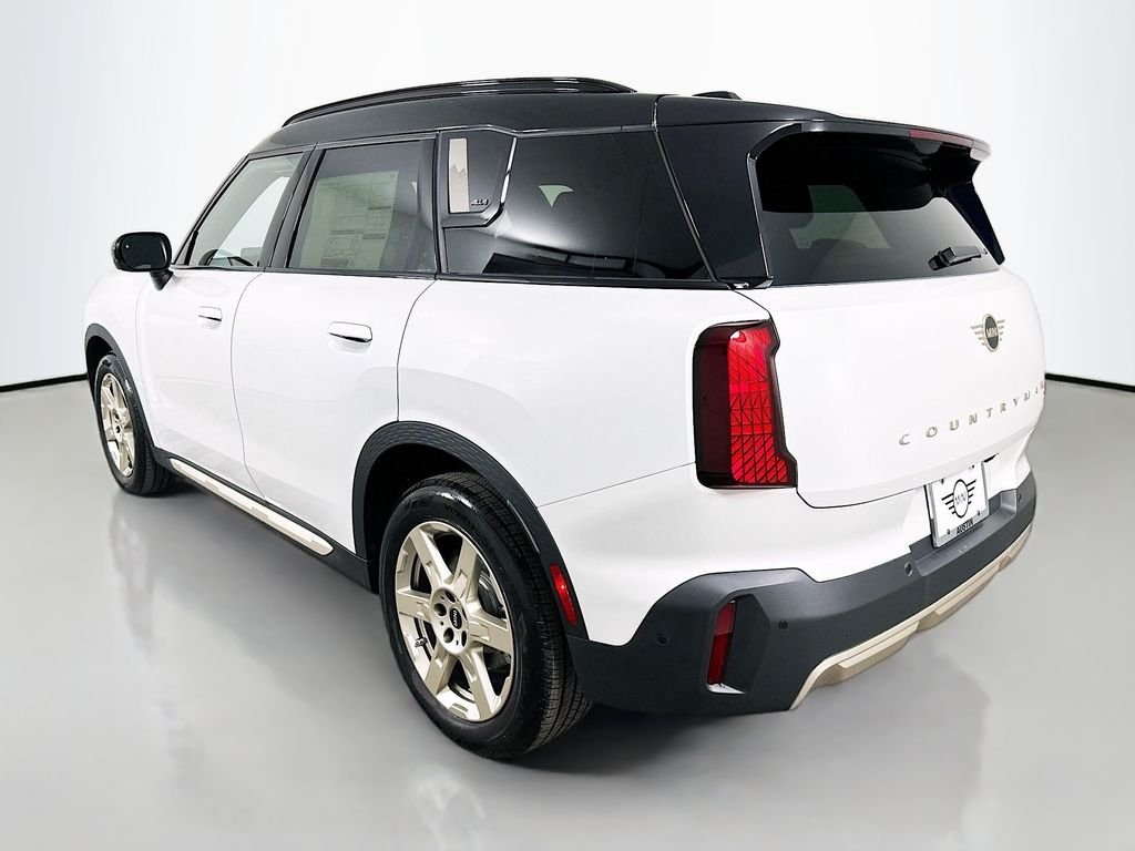 New 2027 White MINI Iconic image 7