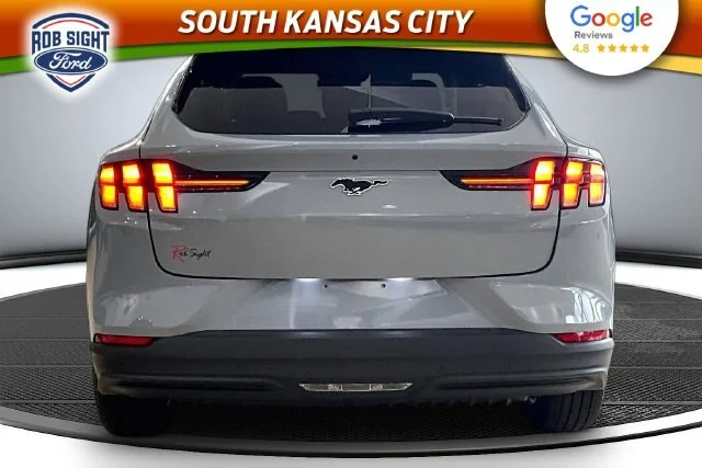 New 2026 Glacier Gray Metallic Tri-coat Ford Premium image 4