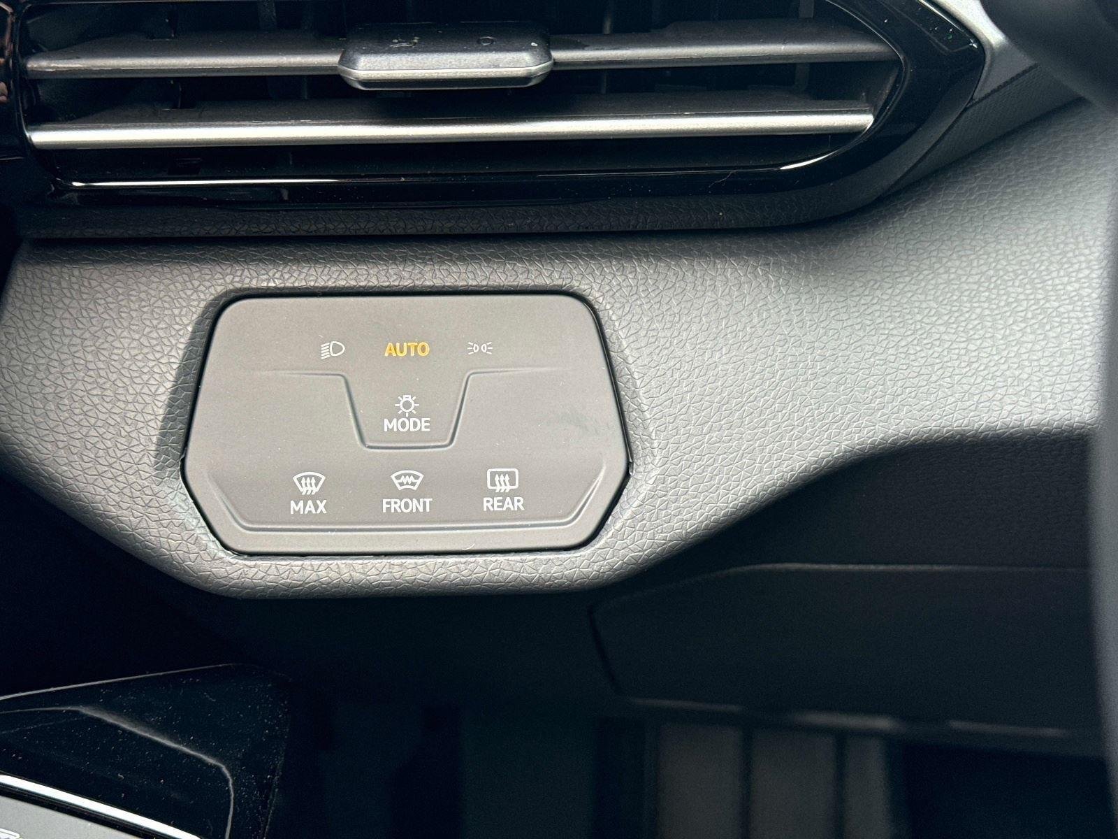 2025 Volkswagen ID.4 PRO - Photo 30