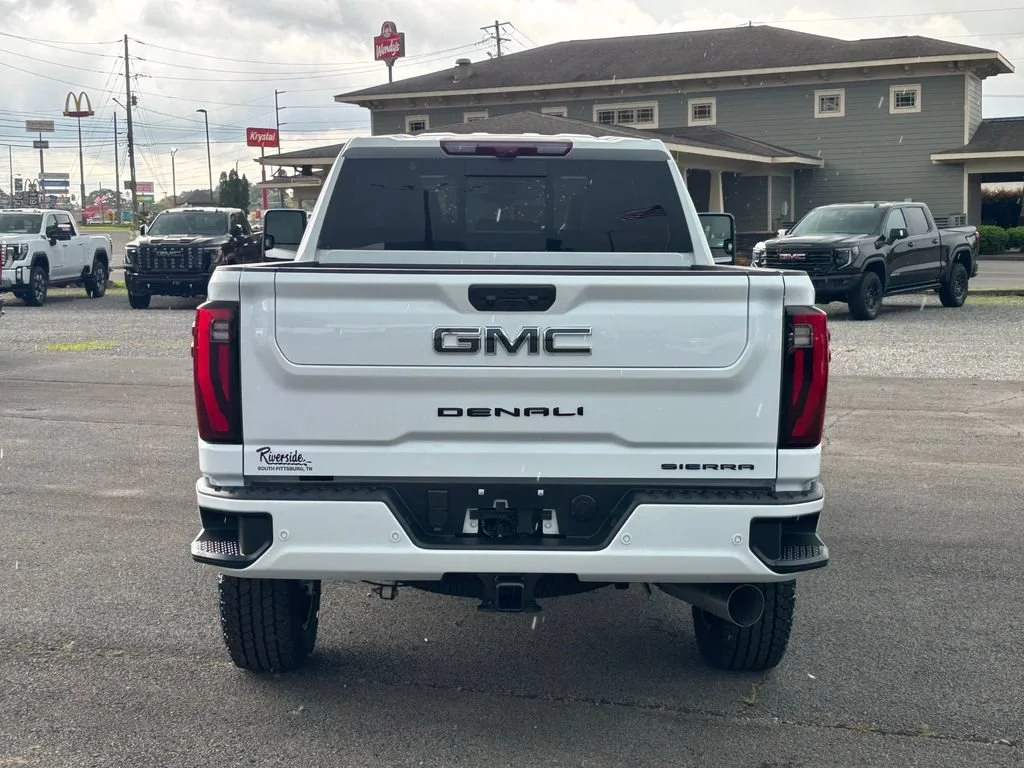 New 2026 Glacier White Tricoat GMC Denali Ultimate image 7