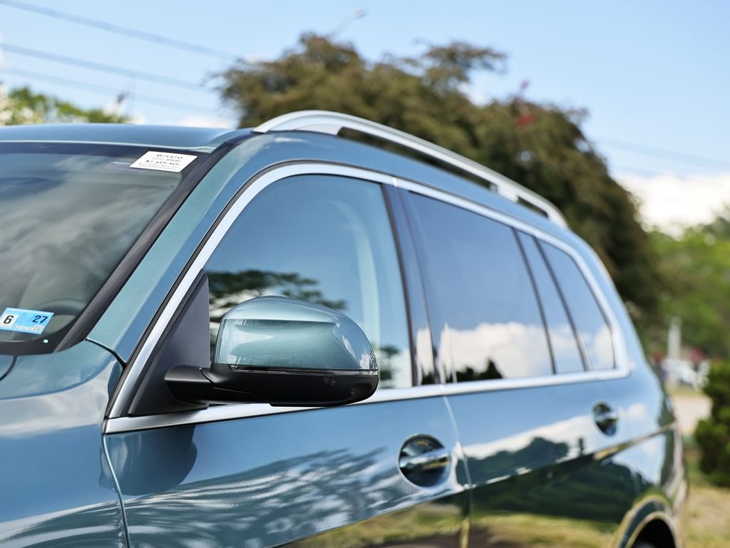 New 2027 Blue Ridge Mountain Metallic BMW xDrive40i image 12