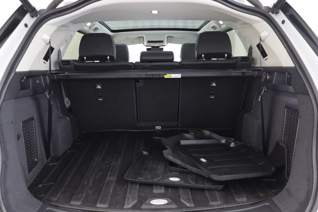 Certified Used 2025 White Land Rover S image 19